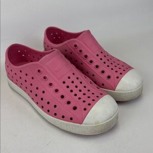 NATIVE Jefferson Pink SlipOn Waterproof Shoes Size C12